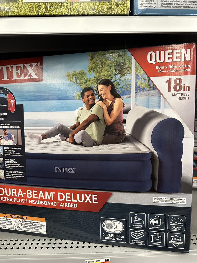 WAlbertLoman's tweet photo. Well what lovely news to receive on 4/20! Guess whoโs in walmart across the country? https://t.co/onHRSBNMWj