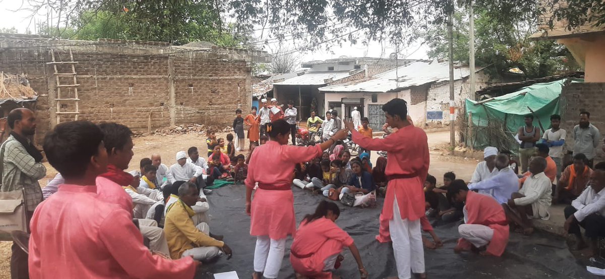 gsaipsn's tweet photo. 12th day of Jatha in Nasrullahganj Block, District Sehore..
Zindabad Sathiyon
#SaveEducationSaveTheNation
#NationalEducationAssembly
April30 at NewDelhi #AIPSN
#RollBackNEP https://t.co/ElhPaVZclw