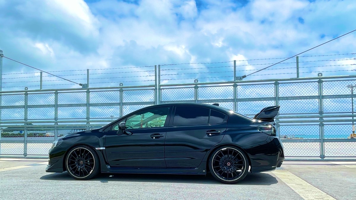 Side_B_Kakarot's tweet photo. 今日は晴れましたね☀️🎵
洗車して写真撮ってきました😊
#泡瀬
#調子良い
#350ps https://t.co/pYZS1QGuJg