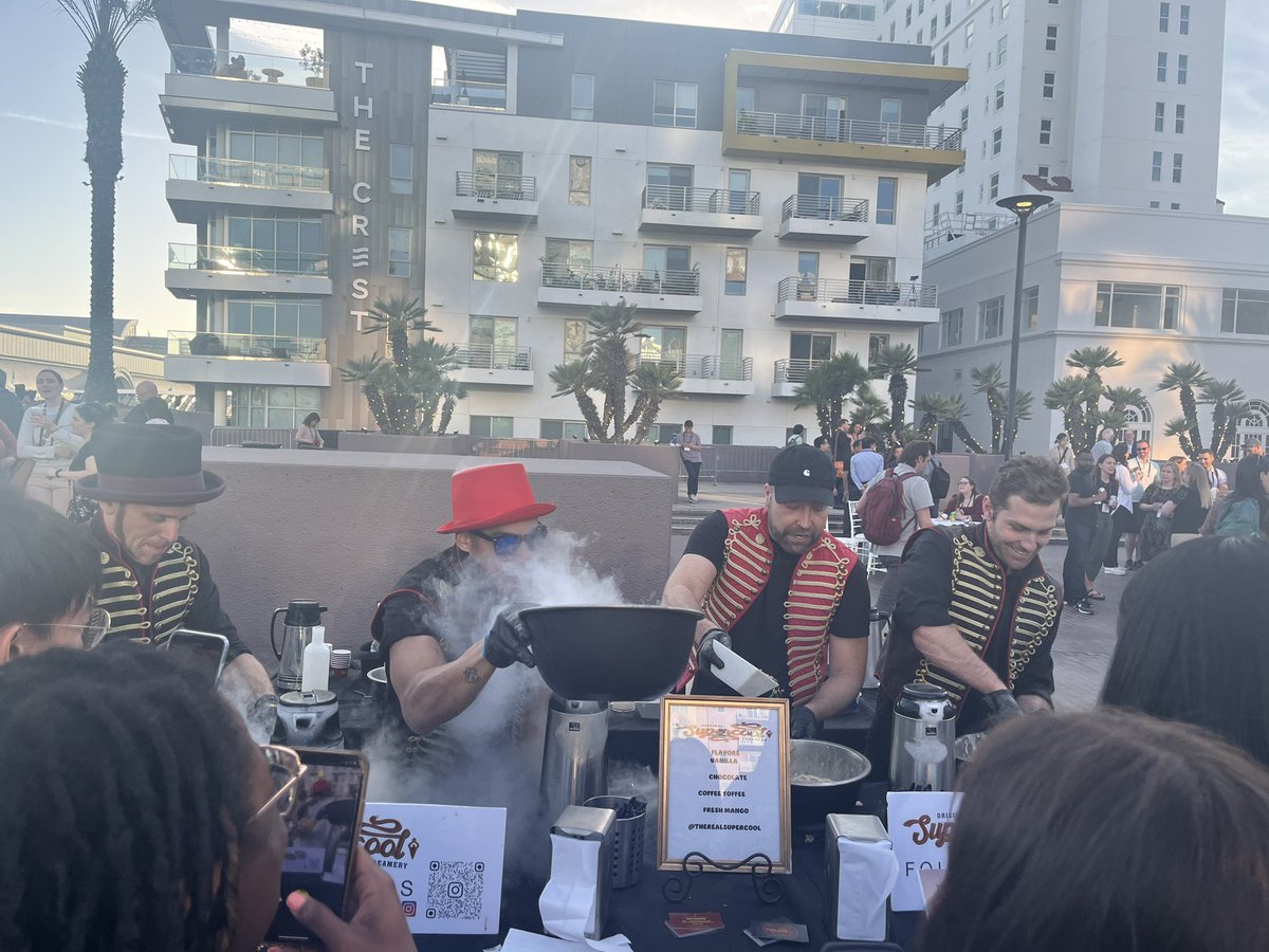 We are here <a href="/KaitlinECarson/">Kaitlin Carson</a> Great talk! Amazing food! Best opening reception!#APSSummit2023 <a href="/APSPhysiology/">American Physiological Society</a> #MeetUsAtTheSummit