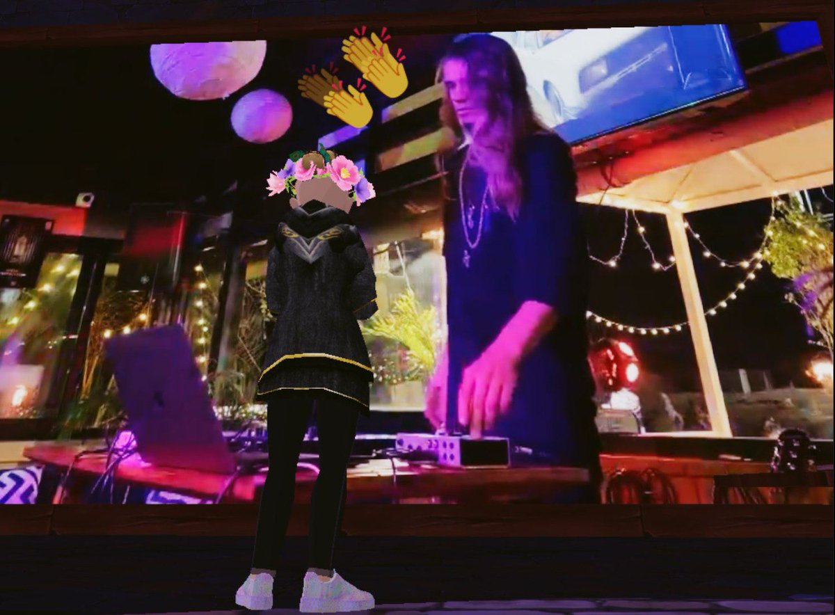 Chameleon tweet media