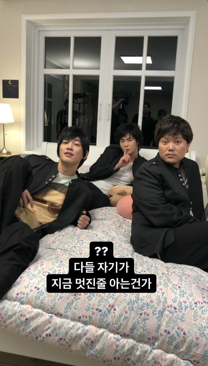 bin_a_mohae's tweet photo. snl 피디님 최유프 스토리 속 빈이

영상 속 한없이 맑은 웃음이 꼭 날 위로해주는 것만 같아
항상 그렇게 예쁘게 웃어줘서 고마워 언제나 어디서든 빈이는 사랑스러운 사람이었고, 나는 그런 빈이를 사랑할 수 있음에 감사해 https://t.co/fMzYIcMM4Z