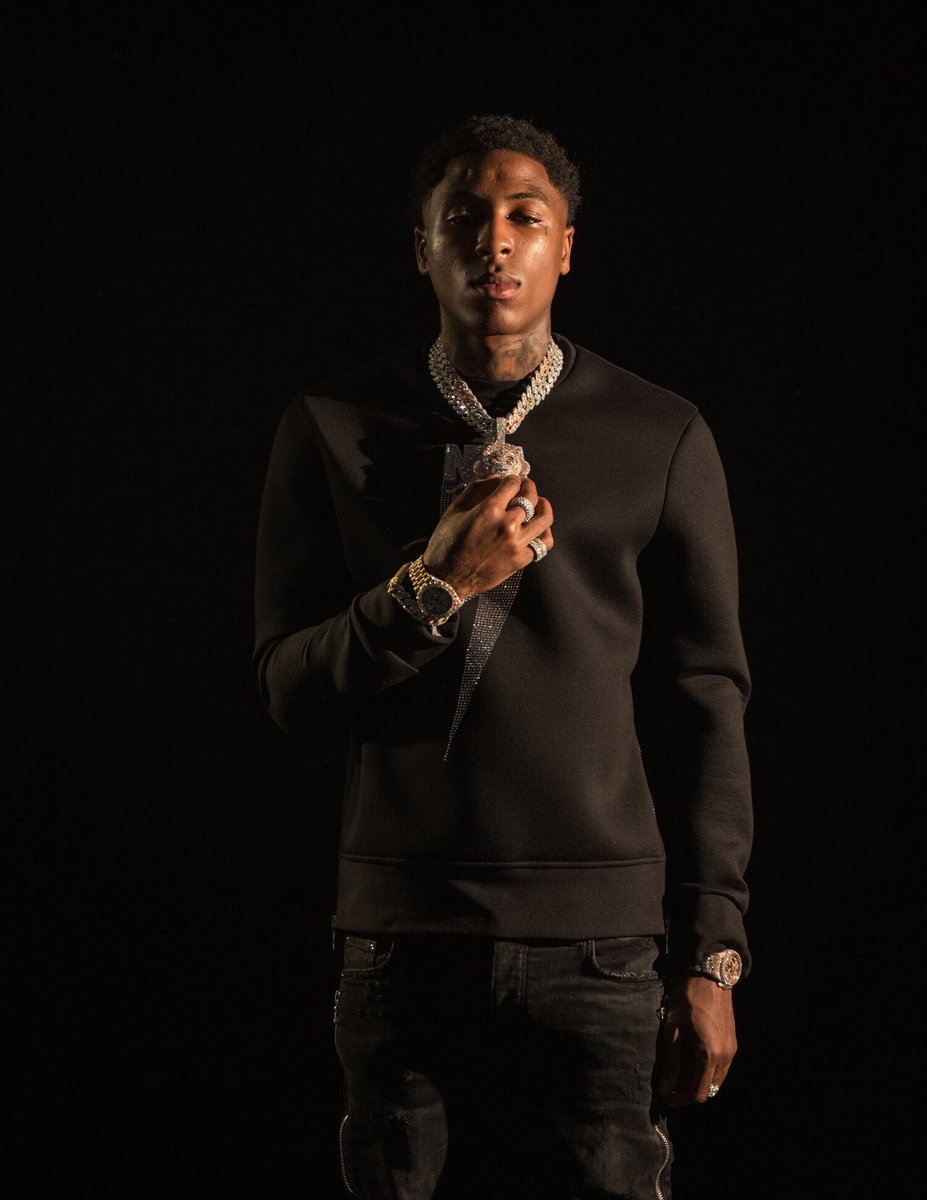 ybdeyo's tweet photo. thank to the goat nba youngboy for all this good music.. hope y’all enjoy this new beautiful album 💚🐐 https://t.co/tCLocq2mdi