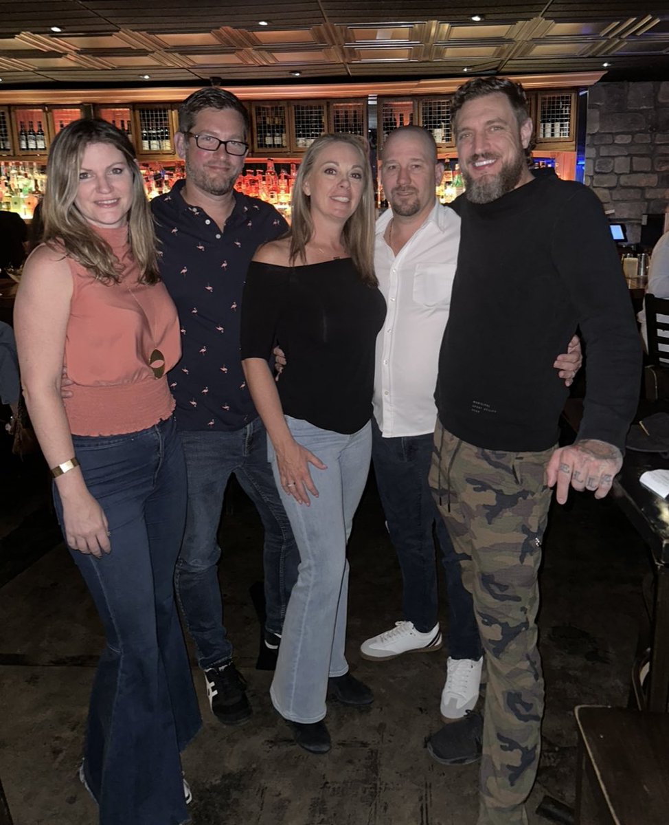 A bunch of #Austinites in #Phoenix Great #dinner and #drinks at #kazimierz Such a fun #420day even if I stayed #sober 😎 #friendsarefamily #friends #scottsdale #arizona #whiskeybar #livemusic #travel