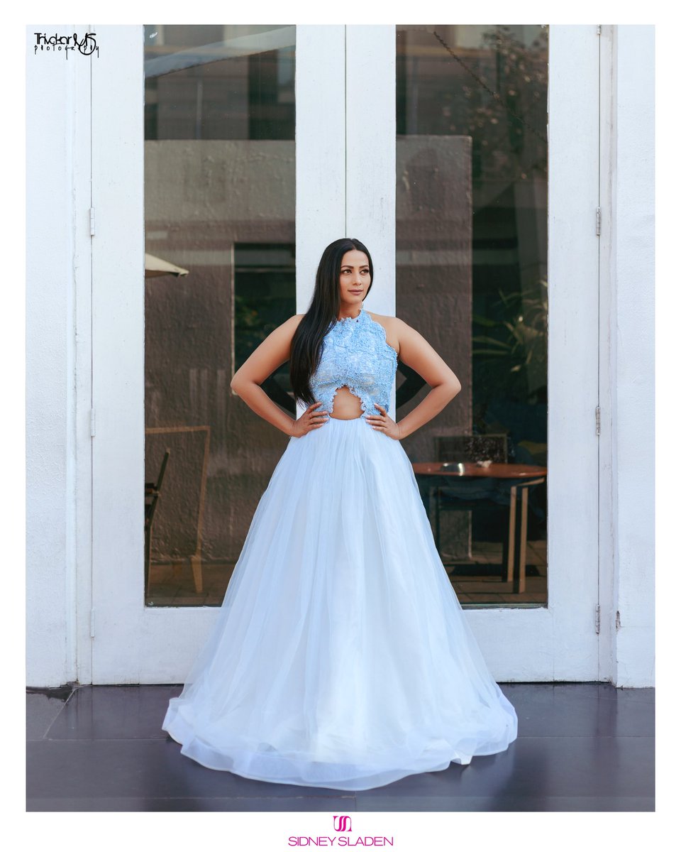 SanjanaSingh_'s tweet photo. Forever by @sidneysladenofficial #sidneysladen @sidneysladen ❤️
Photography @thivakar.photo
Mua @pinkylohar
Location @theparkchennai
BTS assistant @arthika_rajendran
Brand partner @socialedge https://t.co/ZEnXxVnHP5