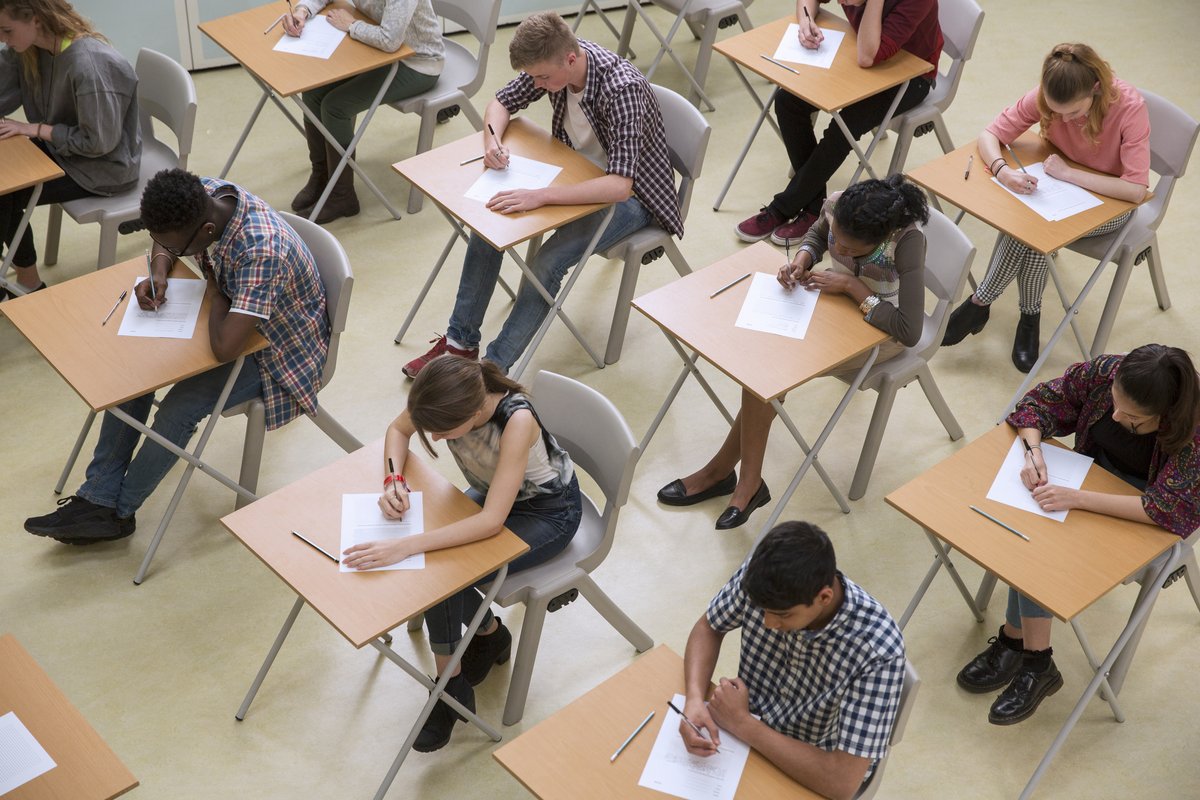 Children may need a gentle reminder to take breaks in between studying to give their brains a rest, especially if they struggle to manage their fear of test taking. More here: bit.ly/3mFfNZu #Iteachmath