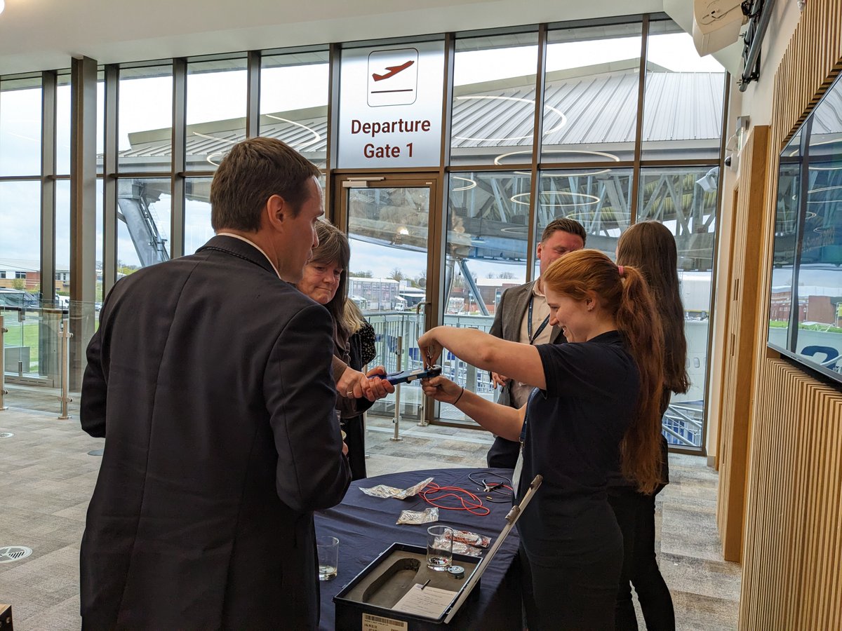Marshall_Skills's tweet photo. It wouldn't be the #MarshallSkillsSummit without some impromptu hand skills activities! During a break, our apprentices challenged guests to test their riveting abilities—in between cups of coffee and pastries, of course. https://t.co/skxtS1Vcb6