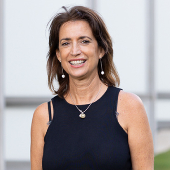 PalcongresVLC's tweet photo. 😊Encarna Soler, our Head of Sales, is attending IMEX this year.

The @PalcongresVLC  is very pleased to welcome you at stand 320 @IMEX_Group Frankfurt

📅 23 -25 May

Valencia and our venue offer infinite possibilities and attractions to organizers and delegates,  come around! https://t.co/0NedizGS9b