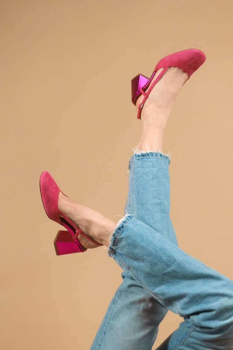 🔥 Fernando 

Dessus : Rose suède
Talon : Fushia brillant
85 disponibles

💚 Retrouvez le lien de notre campagne Ulule : fr.ulule.com/humayaparis-ca…