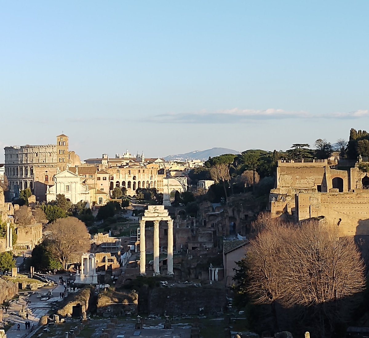 Oggi, #21aprile, è il 2776° anniversario della fondazione della #CittáEterna. Buon compleanno #Roma! 

#NatalediRoma #Rome