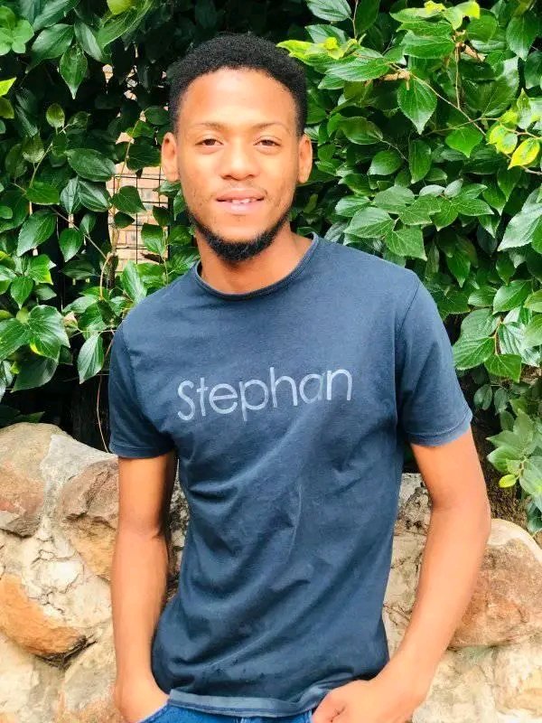 SisaAdoons3's tweet photo. @SisaAdoons3 Nindixolele hle ndimbi🙈 https://t.co/PnUM2fYV2J