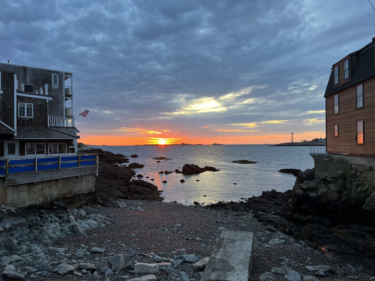 the7AMProject's tweet image. The #7AM Project. The day is off to a great start. #sunrise #sunrisephotography