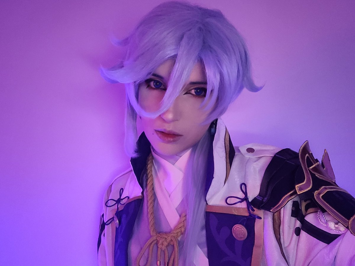 riuucos's tweet photo. my picture of ayato!! ig i love my glow up🧋
#GenshinImpactcosplay #genshinimpact #ayatocosplay #kamisatoayatocosplay #kamisatoayato https://t.co/iJfu1NnmCw