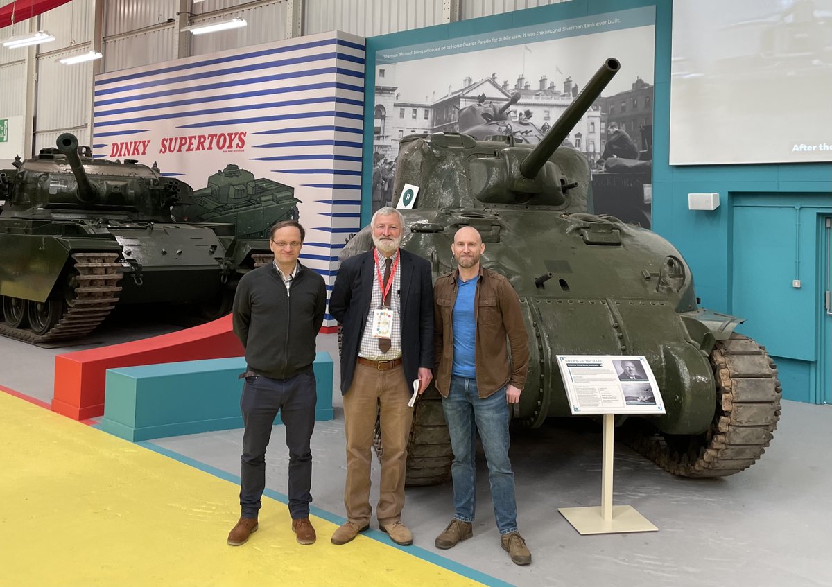 With ⁦<a href="/jagdfliegen/">Jens Wehner (privat)</a>⁩ at the ⁦<a href="/TankMuseum/">The Tank Museum</a>⁩ for #tigerday