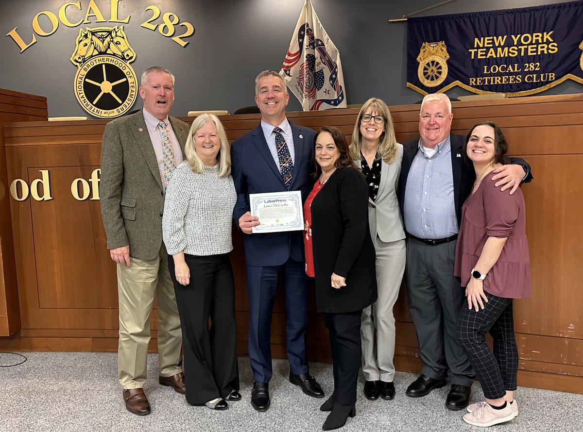 UFOA854's tweet photo. The UFOA was proud to attend the Labor Press Leadership Awards Ceremony. We wish to congratulate all the award winners especially our own James McCarthy, the President of the UFOA. These award winners were recognized for their accomplishments and hard work in advancing the cause of labor!!