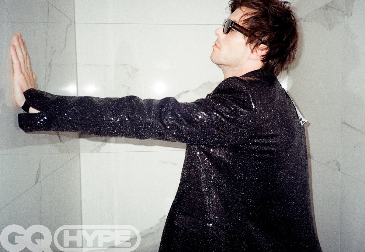 📸 Nicholas Hoult photographed for GQ Hype Spain (April 2023)