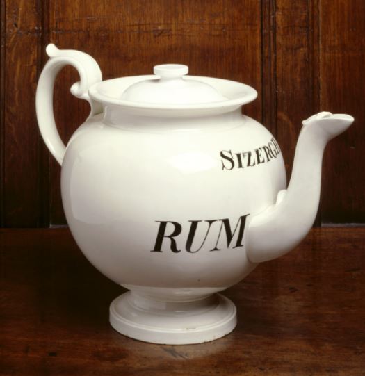 nationaltrust's tweet photo. Happy #NationalTeaDay everyone!

Oh wait... https://t.co/gWEM4YHbml