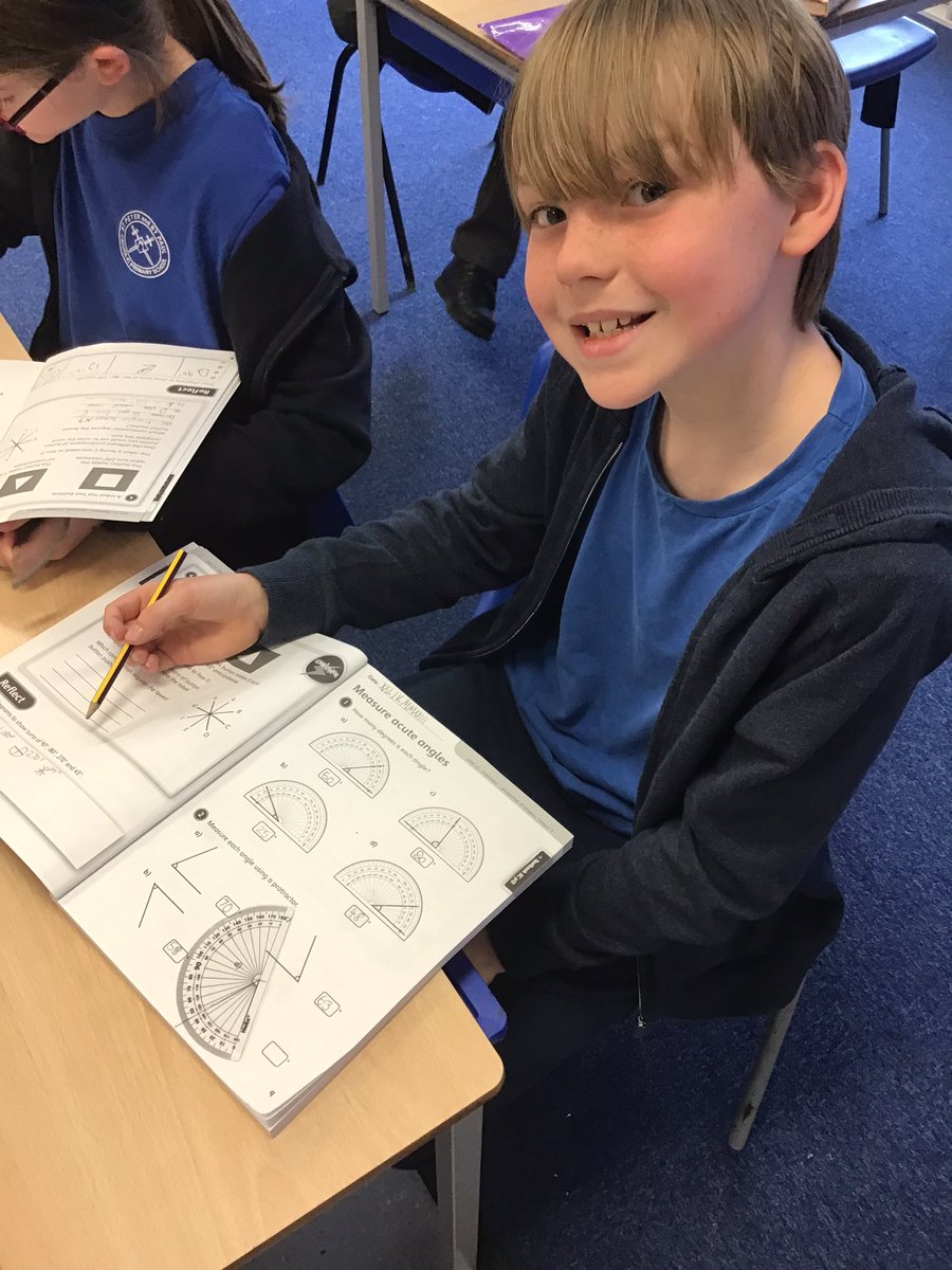 StPPPrimaryY5's tweet image. Using a protractor to measure angles was pretty tricky at first, but we persevered and are now measuring super stars.

#angles #powermaths #welovemaths #Y5maths