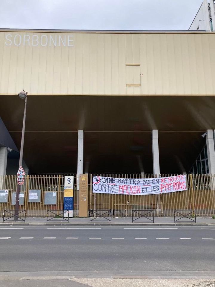 L’occupation continue au campus de Clignancourt