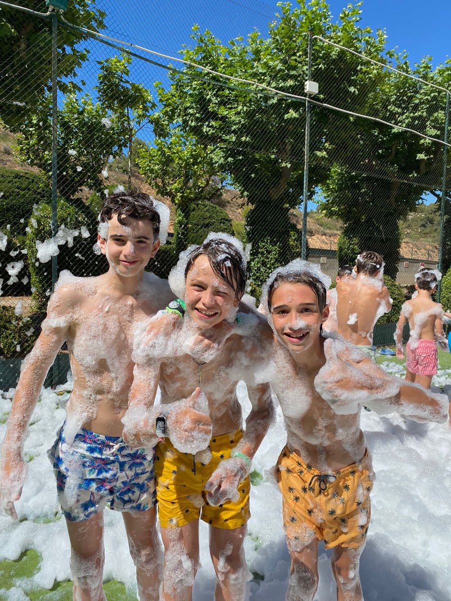 EnglishSummerSA's tweet image. -65 days left!🤩⏳ #summercamps2023