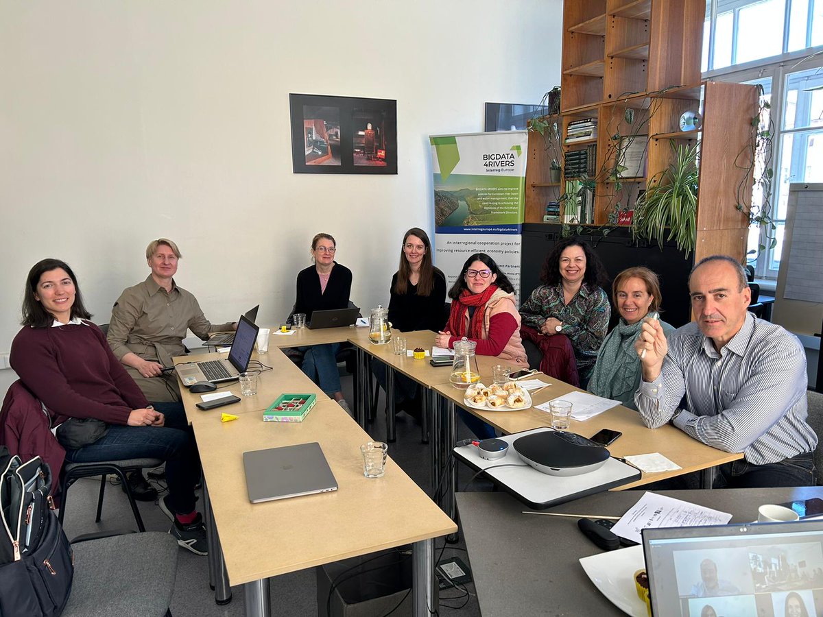 bigdata4rivers's tweet image. The partners of BIGDATA 4RIVERS have held this morning the final Steering Committee of the project in Kaunas (Lithuania).
They have made a state of play of the project activities and started to plan the administrative closure of this @interregeurope project.