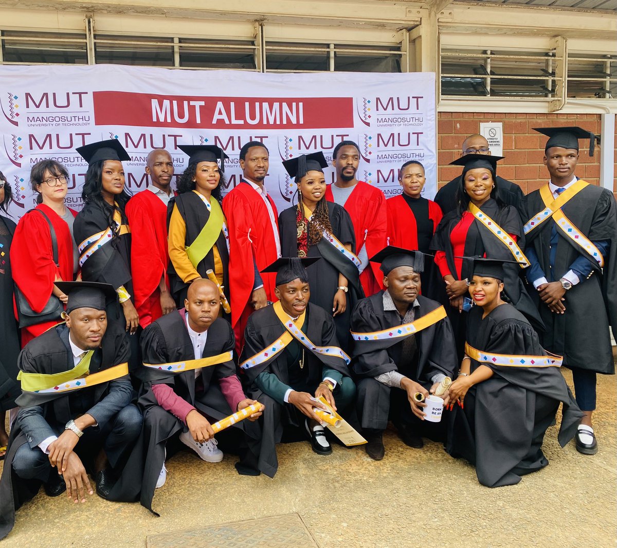 MUTCampus's tweet photo. As we conclude day for the Faculty of Engineering (Departments of Building, Chemical and Electrical Engineering), we would like to remind you that tomorrow will be the last day of the graduation season for 2023. 

#MUTGrad #MUTGrad2023 https://t.co/baeiOceE6G