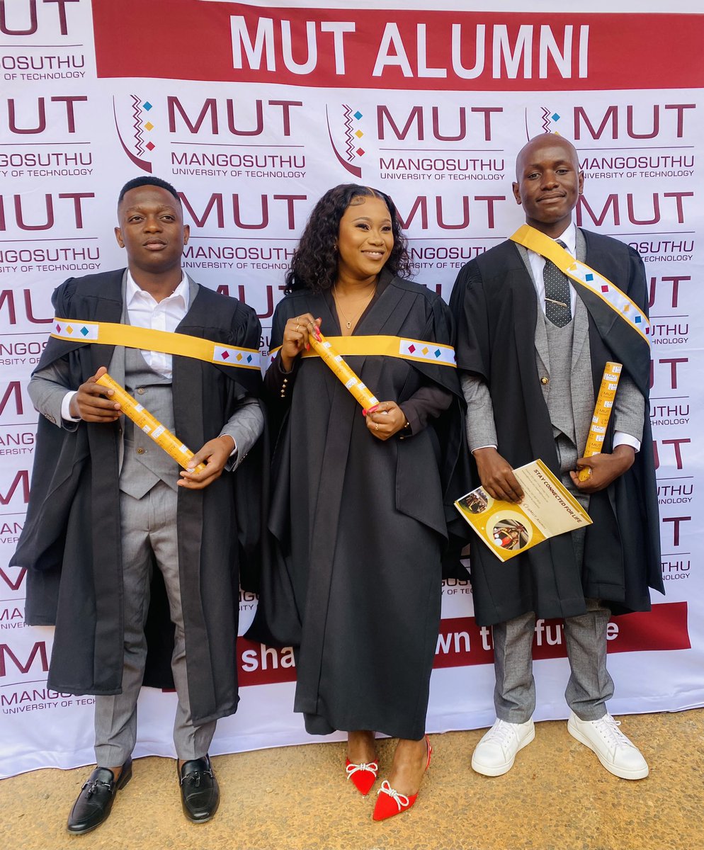 MUTCampus's tweet photo. As we conclude day for the Faculty of Engineering (Departments of Building, Chemical and Electrical Engineering), we would like to remind you that tomorrow will be the last day of the graduation season for 2023. 

#MUTGrad #MUTGrad2023 https://t.co/baeiOceE6G