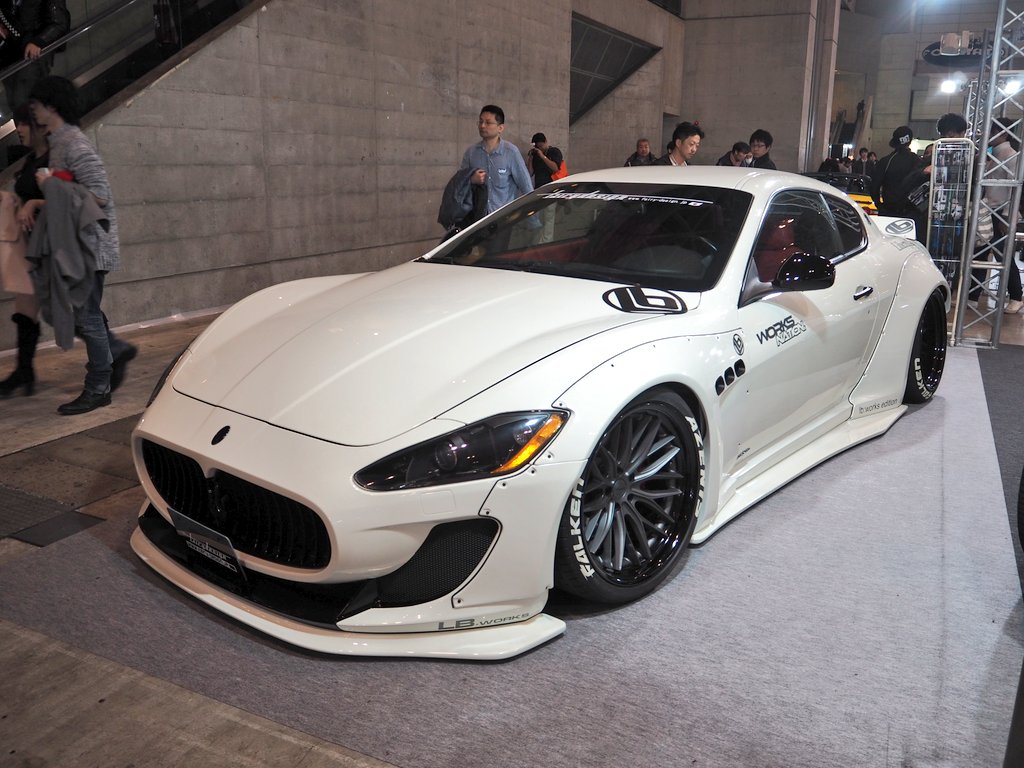 ne2_toshi_2's tweet photo. 2016 TOKYO AUTO SALON
Other Import Car Exhibition
#TAS2016 https://t.co/fAt7AQL4Iv