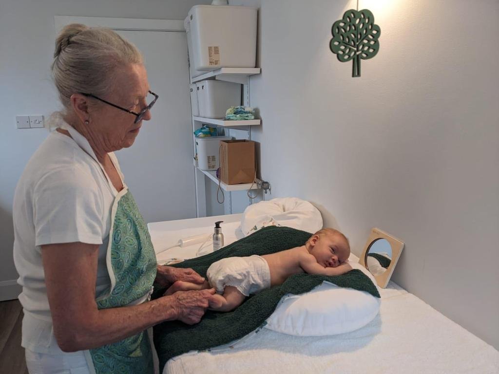 Kickstart your little one's development with the help of our baby spa treatments. From massage and hydrotherapy to help develop motor skills to soothing relaxation - our treatments offer many benefits. #babyspa #massage #hydrotherapy #baby development yourbabyspa.com