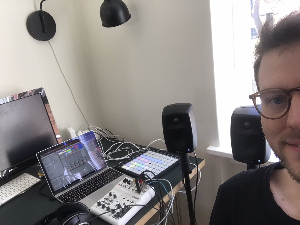 The Danish Science Festival is starting today, and I have 8 talks planned for the coming 7 days! The last preparations of my audio-only talk is shaping up nice in my home studio. Can’t wait to get out and talk to young and old about sound 😃 #forskningensdøgn #dkforsk #dkvid