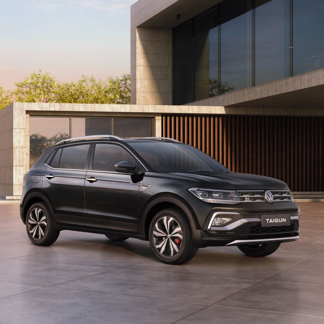 vw_autobahn's tweet photo. Performance has a new shade. Coming soon, GT Limited Collection in an exclusive Deep Black Pearl colour.
#Virtus #Taigun #CarsOfInstagram #Cars #CarsOfTheDay #Volkswagen #VolkwagenIndia #HelloGooseBumps #HustleModeOn https://t.co/bWyrkN5nYF