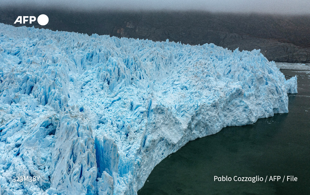 AFP's tweet photo. #UPDATE The world's glaciers melted at dramatic speed last year and saving them is effectively a lost cause, the United Nations said Friday, as climate change indicators once again hit record highs. https://t.co/MjWMknpkRX