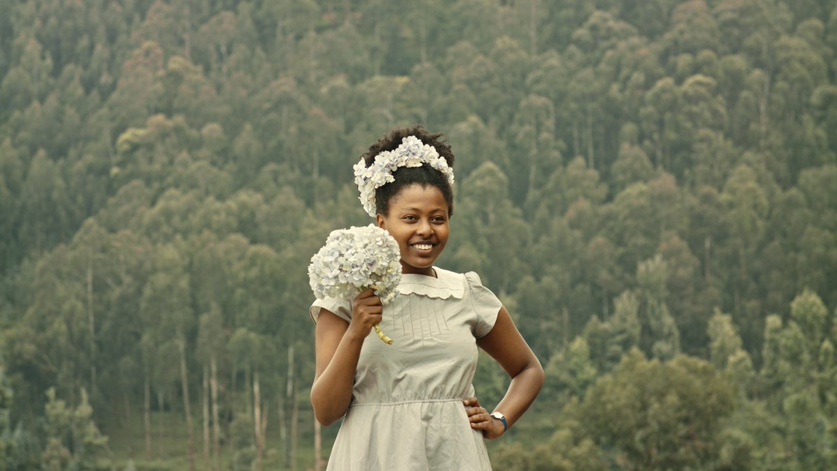 lpafilmfestival's tweet photo. Our #OfficialSection doesn’t stop! If you were working on Wednesday or Friday, don’t worry, here’s your chance to see The Bride (Myriam U. Birara) and Bad Living (João Canijo).
At 6 p.m. and at 8 p.m., at Cinesa El Muelle Screen 9 and 5, respectively #22FICLPGC https://t.co/qoMcN83xF5