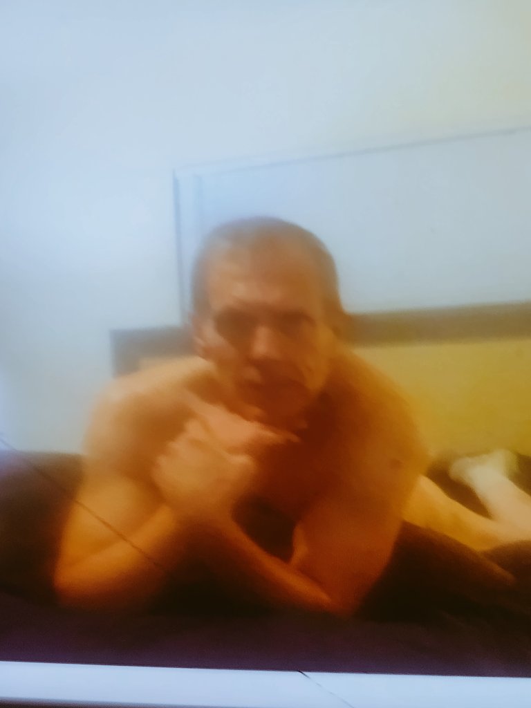DavidBe38850647's tweet photo. @Ashley_jessy1 Hi can I call you https://t.co/GQJCCujjRf