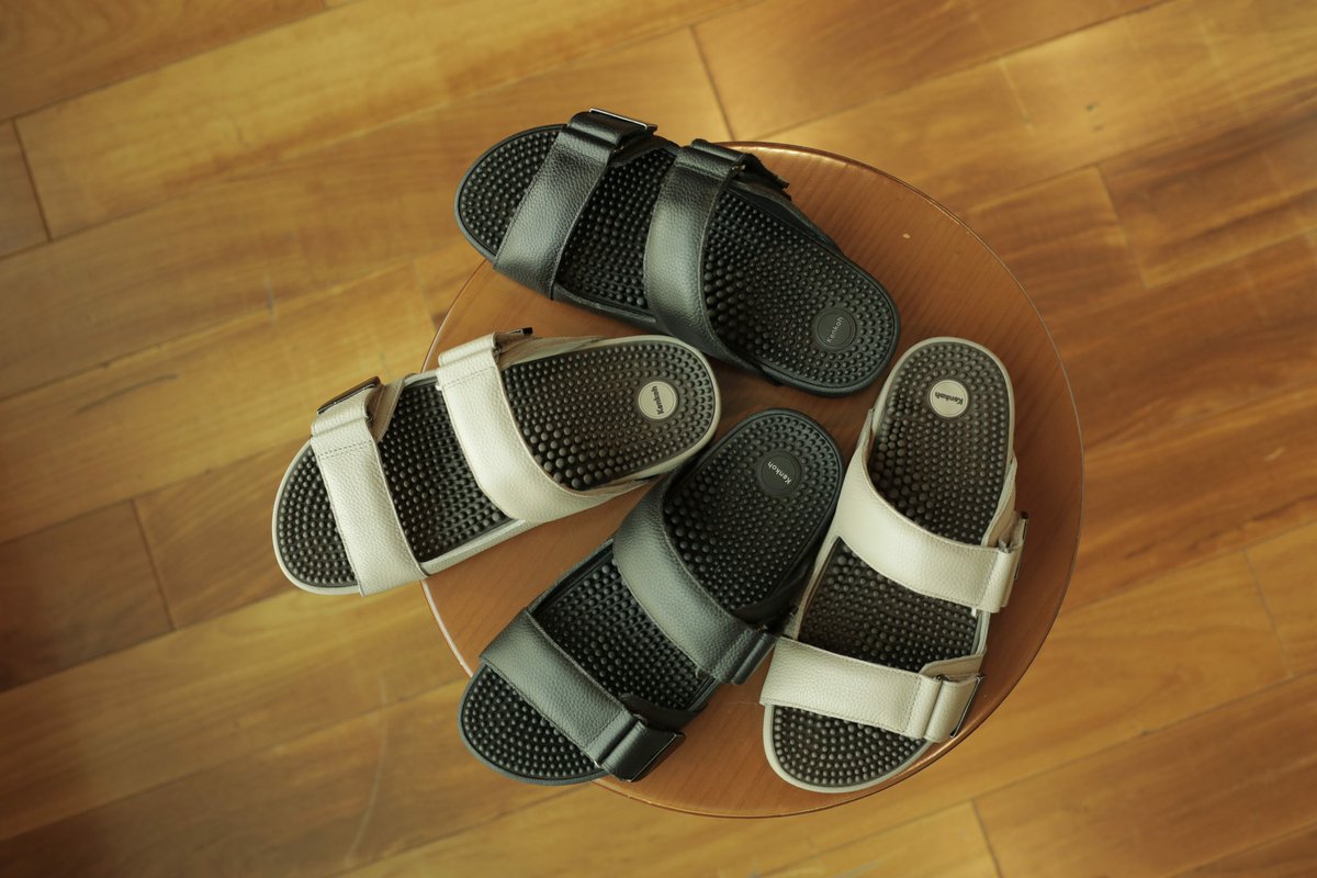 KenkohFootwear's tweet photo. Complete your #Eid outfit with the perfect pair of Yamato #sandals✨
احتفل بالعيد بأناقة وراحة مع #نعال ياماتو ✨
#YamatoSandal #EidEssentials #StylishComfort #kenkoh #كنكوه #عيد #eidfashion #اناقة https://t.co/F4x4j88o6C