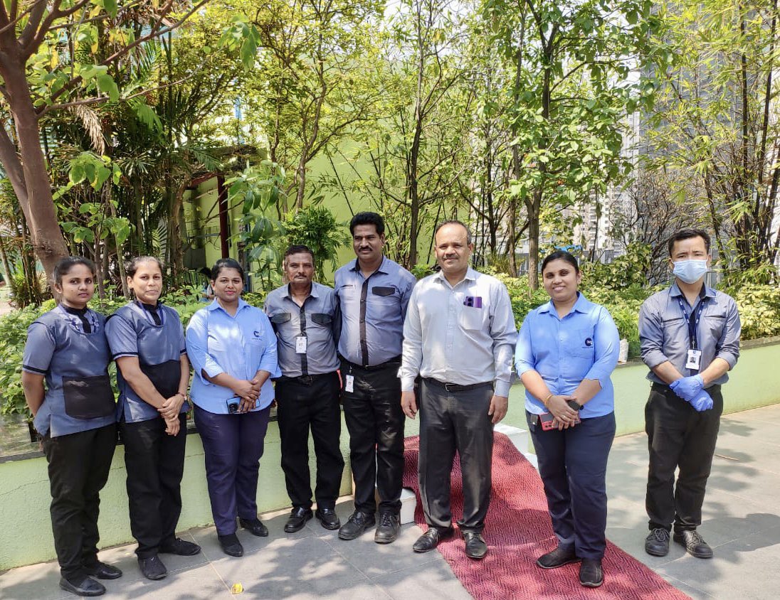 Patrick__Hebert's tweet photo. Many thanks to the Facility team at @WTCBengaluru in #Bengaluru for bringing us together ahead of #EarthDay tomorrow. Pleased to join partners and colleagues to make our work environment greener. https://t.co/mkPb422q93