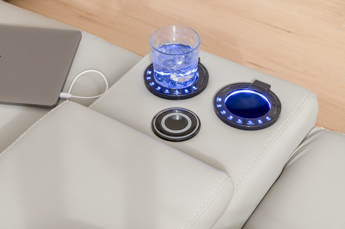 Tech Sofa tweet media