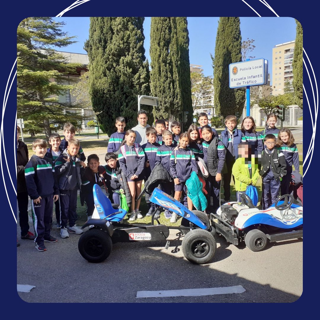 EOssoZ's tweet photo. Los alumnos de 5° de Primaria nos fuimos a la Escuela Infantil de Tráfico de la policía local y aprendimos muchísimo sobre Educación Vial. Además, tuvimos la oportunidad de practicar todo lo aprendido haciendo de peatones y de conductores de karts, v.m.p. y bicicletas. 🚘🏍️🛴🚲 https://t.co/XCUIVqQR54