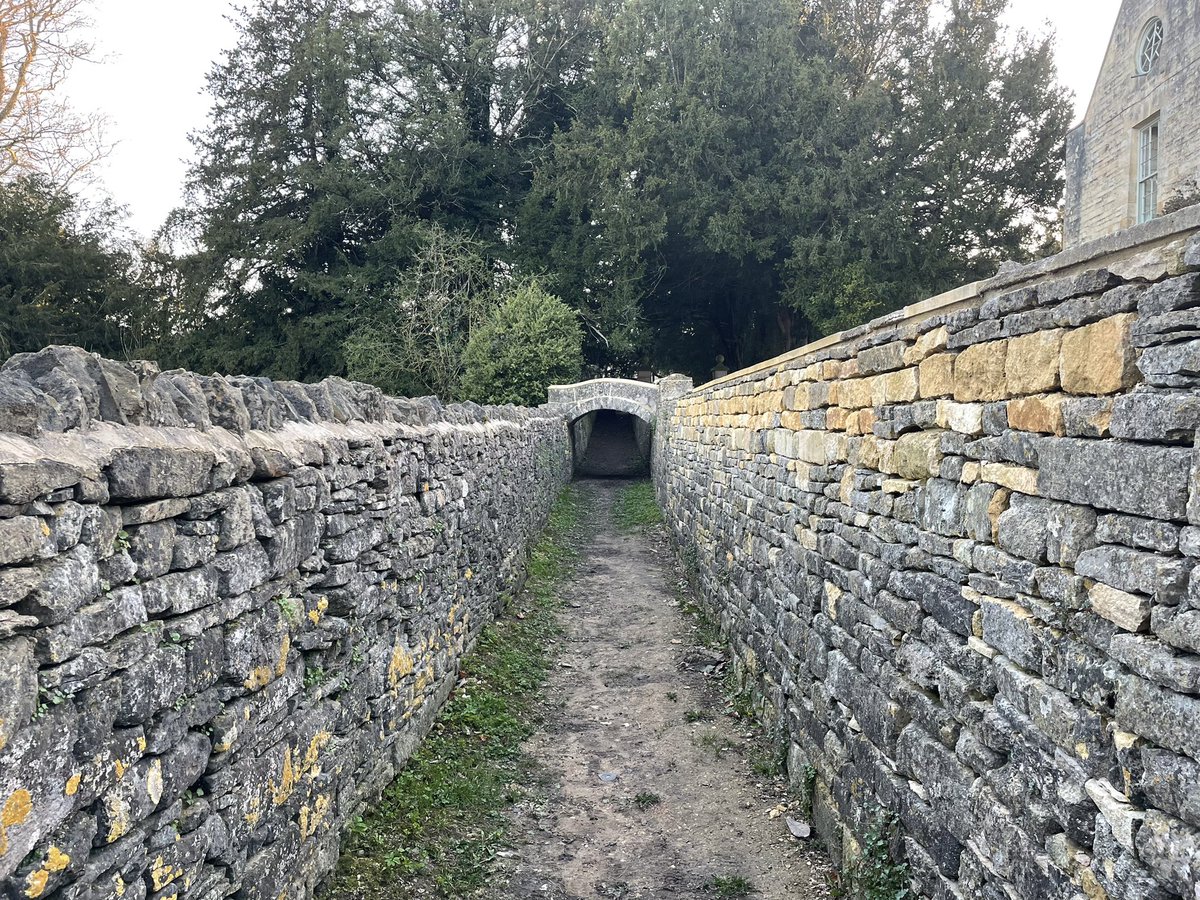 PridgeonB's tweet photo. Not quite a @stileophile but a great overpass on a footpath at #Withington in Gloucestershire. Note former railway bridge beyond … https://t.co/yOO2Iv9931