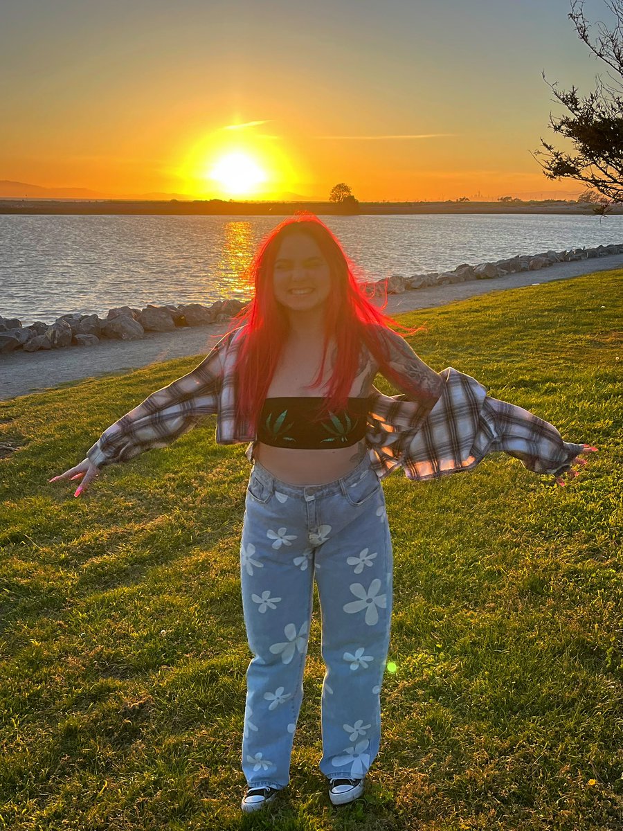lilcherrytee's tweet photo. 🍁🍄 https://t.co/yp4kCVWwRh