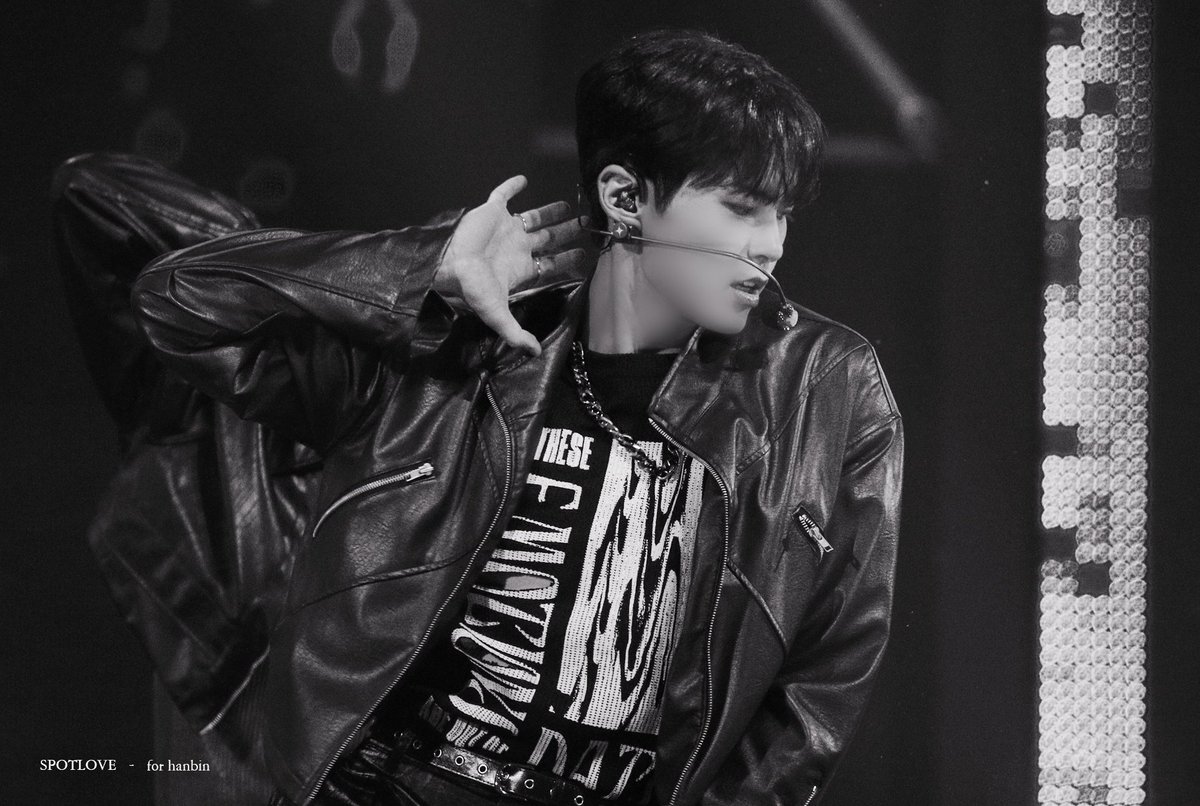 230420 파이널 HQ

미모 찢.

#제로베이스원 #ZB1 #ZEROBASEONE #성한빈 #한빈  #SUNGHANBIN #HANBIN
<a href="/sunghanbin_twt/">성한빈 (SUNGHANBIN)</a> <a href="/ZB1_official/">ZEROBASEONE</a>