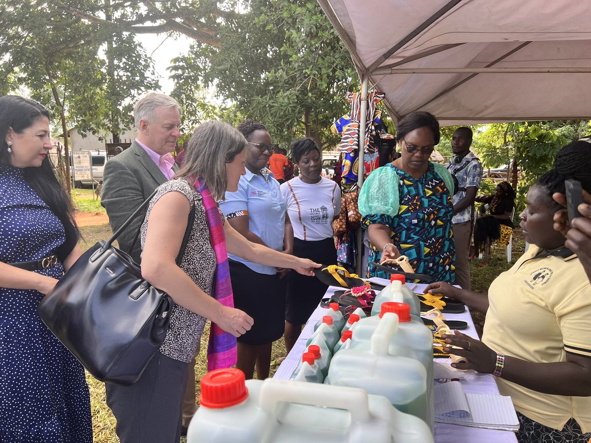 CAREUganda's tweet photo. Still about the @AustrianDev MD Dr Friedrich Stift visit meeting some of the participants who have been empowered through skills development under the #WAYREP project https://t.co/FtCs1Bymyr @gabazira @CAREGlobal https://t.co/5k1KCVS6Eg