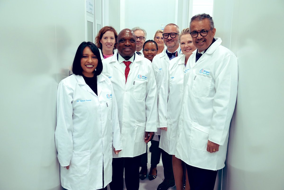 WHOSouthAfrica's tweet image. @DrTedros visited Afrigen and had a tour of the facility, joined by the @HealthZA Minister, Joe Phaahla. It was an informative experience, witnessing the progress Afrigen has made from the last time he visited Afrigen 13 months ago
#HealthForAll #mRNATT2023