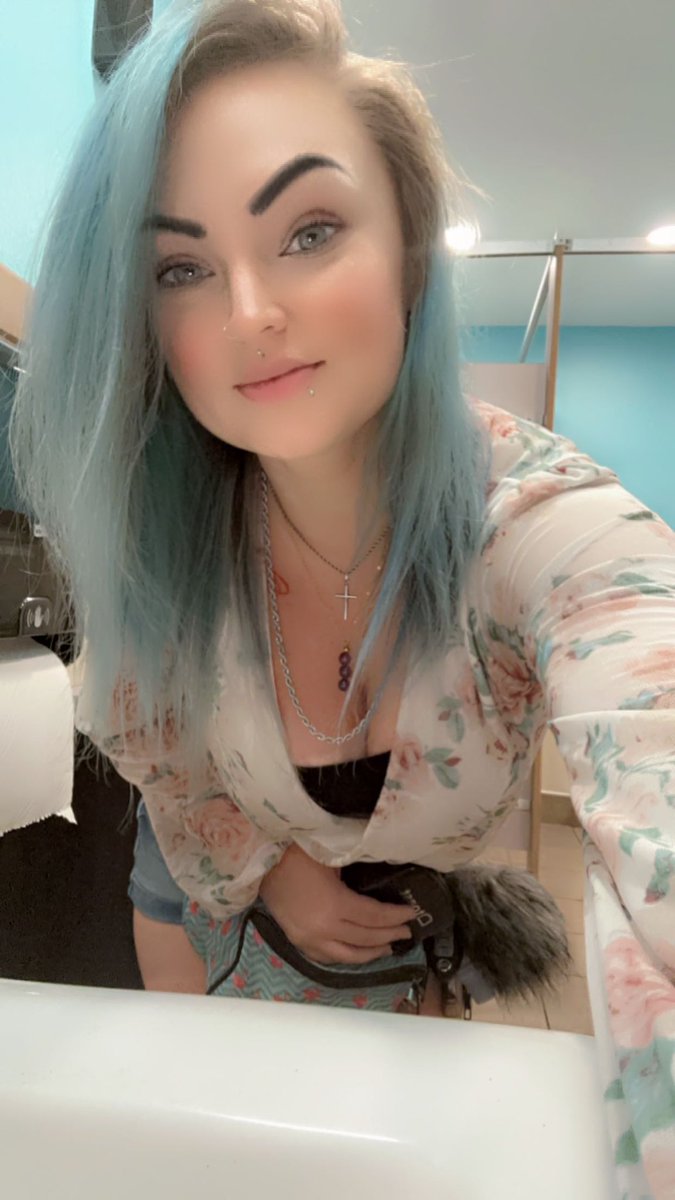 Blu3Marie69's tweet photo. https://t.co/CX4FDishPs