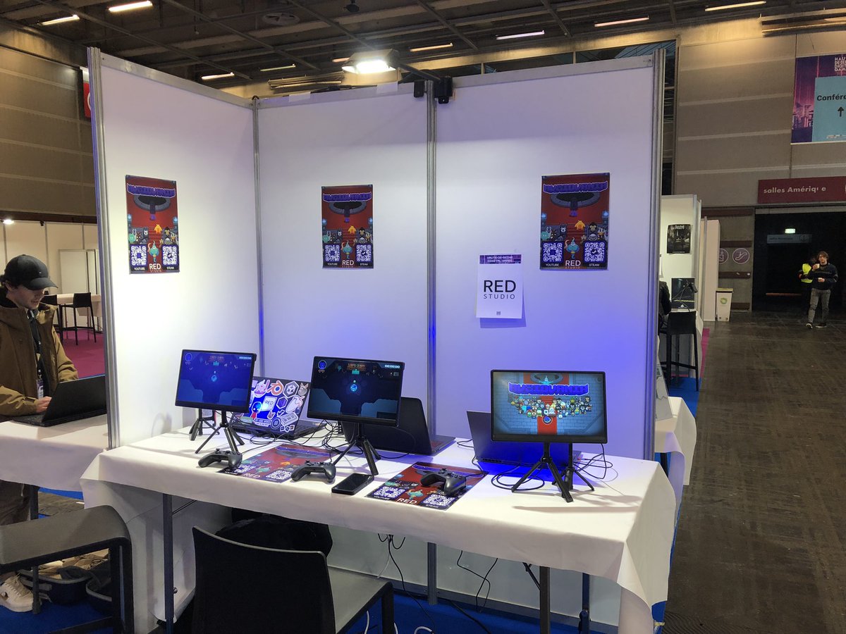 Stand de RedStudio pour le festival ! Venez nombreux aujourd'hui et demain !
#DestinationHautsdeSeine
<a href="/DigitalGames92/">Hauts-de-Seine Digital Games</a>