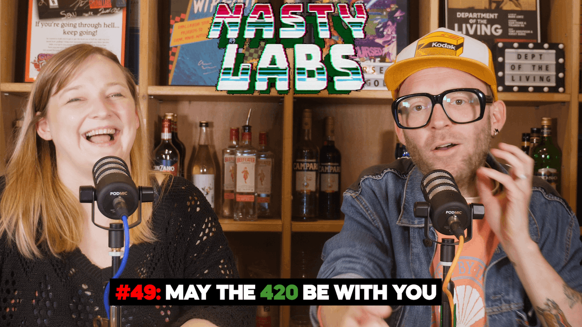 ChuhaiLabs's tweet photo. 🌲NASTY LABS IS BACK🌲

The Legally the Best podcast is back. @KinsZilla and @theHenryDemos talk about their trip to GDC, the glory that is @WASDlive_, and hella Nintendo news.

Plus @yckmd_ talks about Night Skate by @oddanimalgames!

This show rules

https://t.co/2IpCbI71ot https://t.co/UpfsrZwZlD