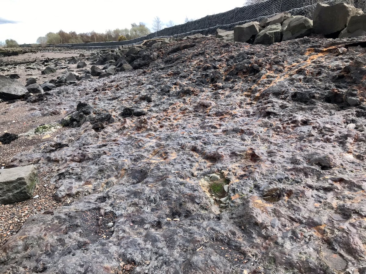 coal_legacies's tweet photo. The foundry slag dumped on the foreshore at #Boness for #FerrousFriday reflecting the long relationship with #ironworking. Wonderful place for industrial beach combing.
#industrialheritage #industriallandscape #coastalwalking #explore https://t.co/hXEG06zhyK