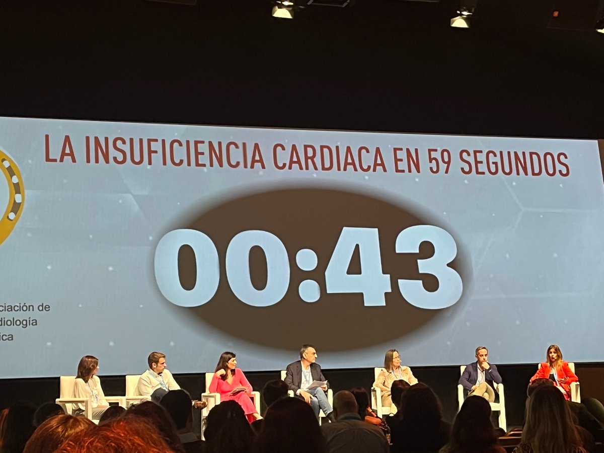 Insuficiencia cardíaca en 59 segundos!@MartaCoboMarcos 
<a href="/ToniBayes/">Toni Bayes</a> <a href="/BonanadClara/">Clara Bonanad</a> 
   
<a href="/JTLLERGO/">Javier Torres</a>
  #CardioClinica23