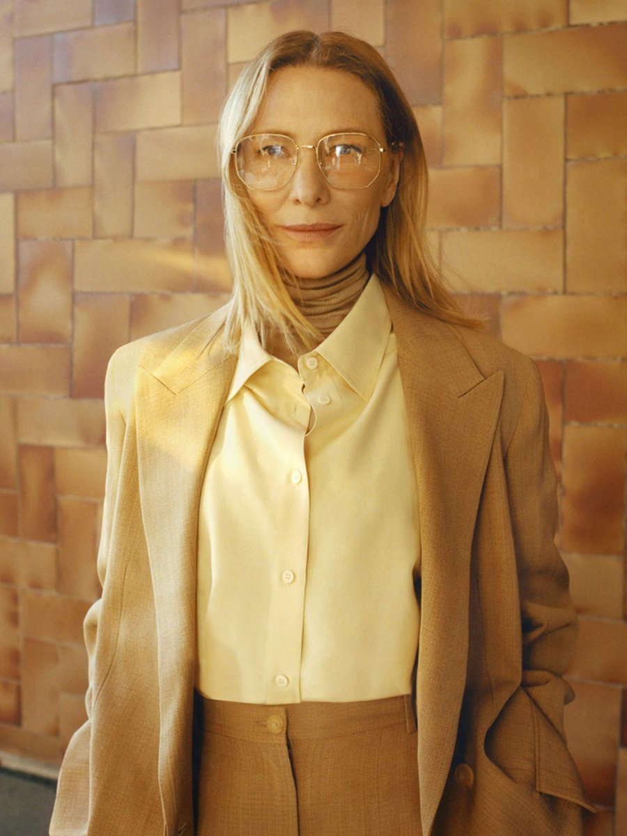 catesluvrs's tweet photo. Cate Blanchett – Net-A-Porter Magazine November 2021 https://t.co/uLmWncFyk9