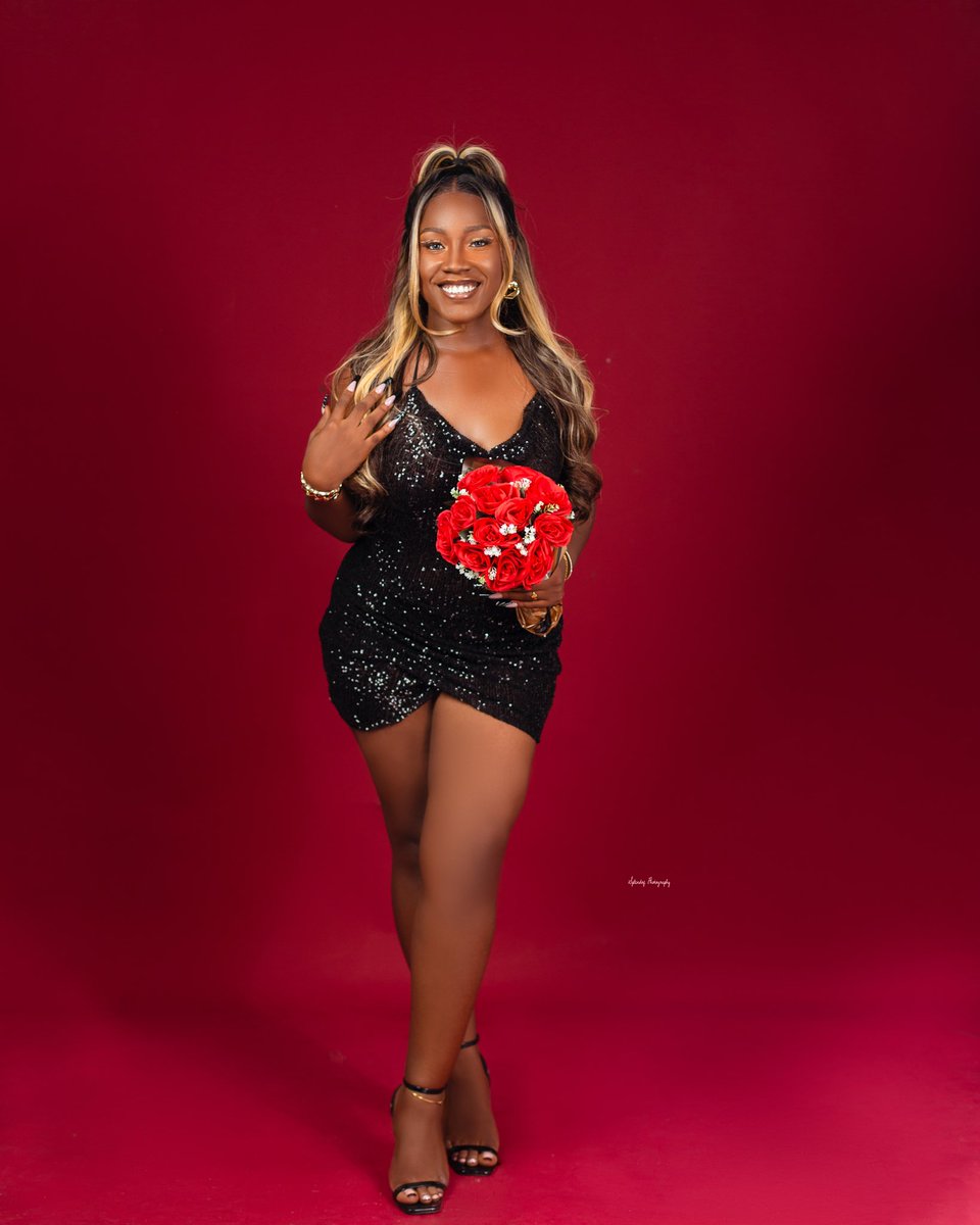 comphielyfstyle's tweet photo. Someone said “Twenty Fun” and sounds just right🤭❤️😮‍💨🥳🥳🎉

Happy Birthday Kosisochukwu ❤️ https://t.co/qVbA7bbgBl